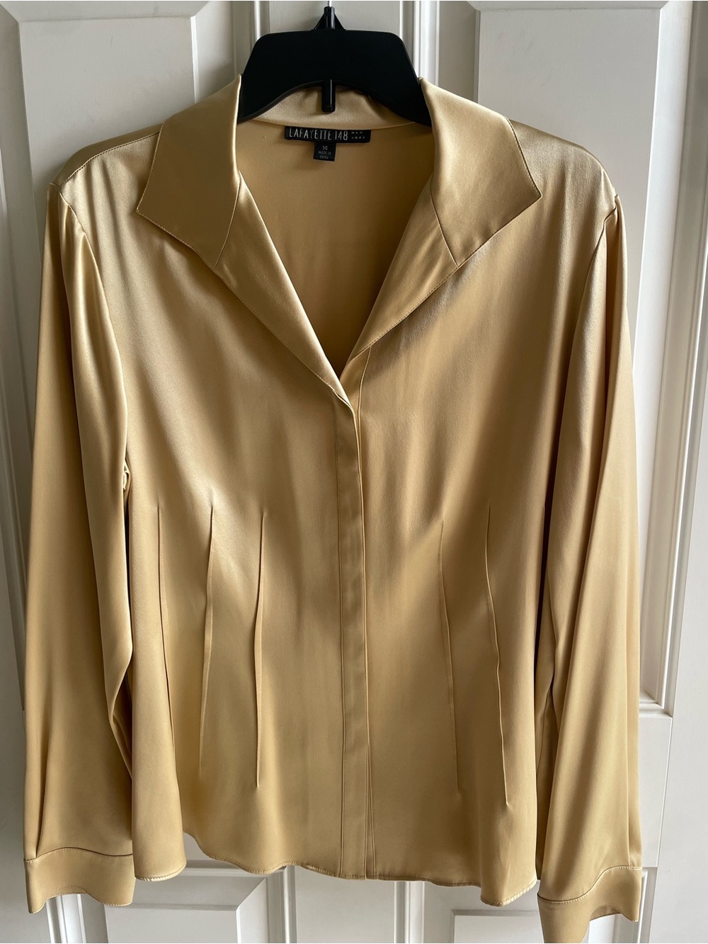 Lafayette 148 New York 100% Silk-Blend Button-Front Blouse in Light Gold